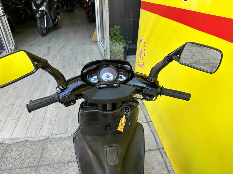 Aprilia Sr 50 , снимка 15 - Мотоциклети и мототехника - 51796367