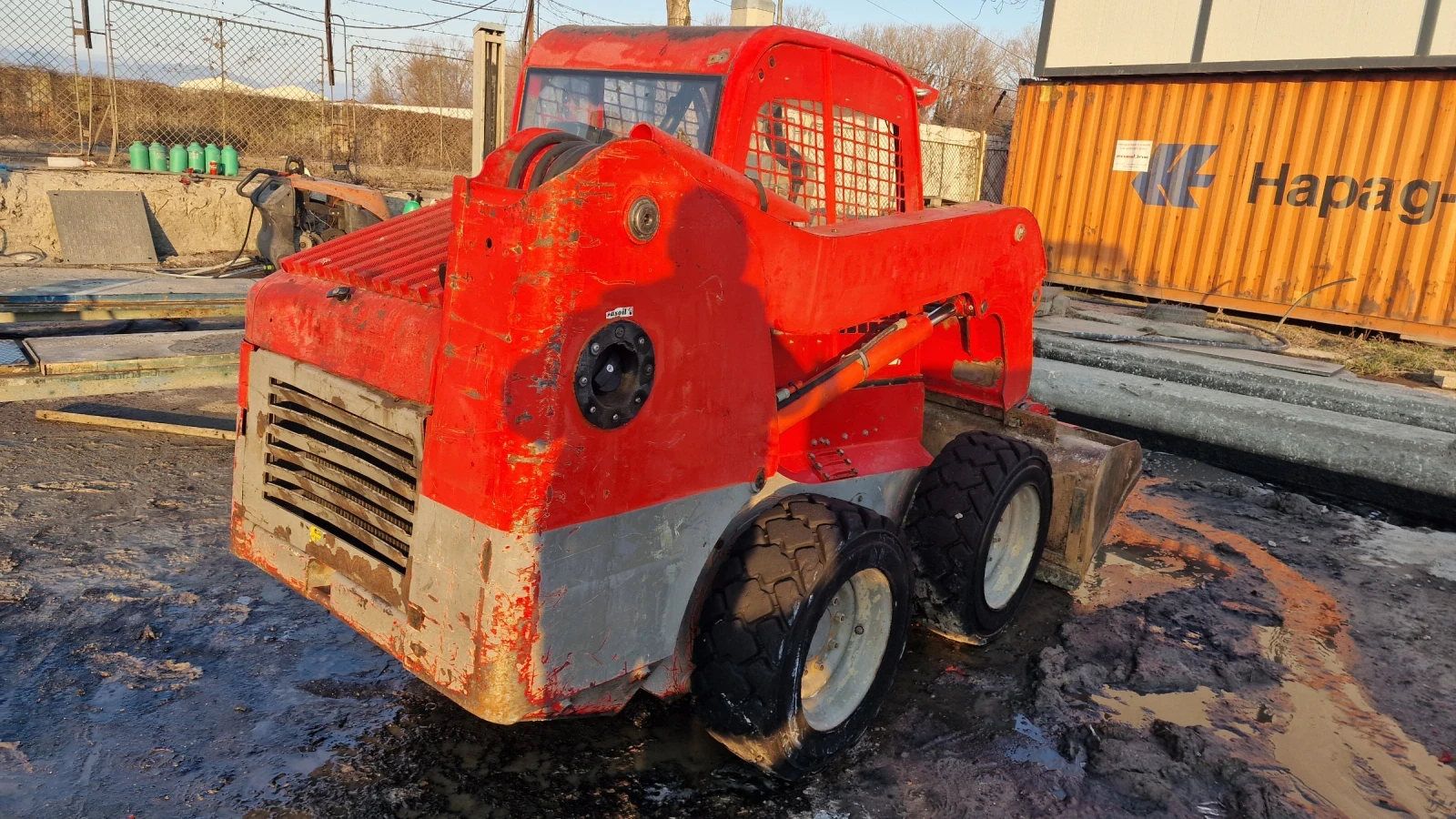 Мини челни товарачи JCB Robot 160 - изображение 3