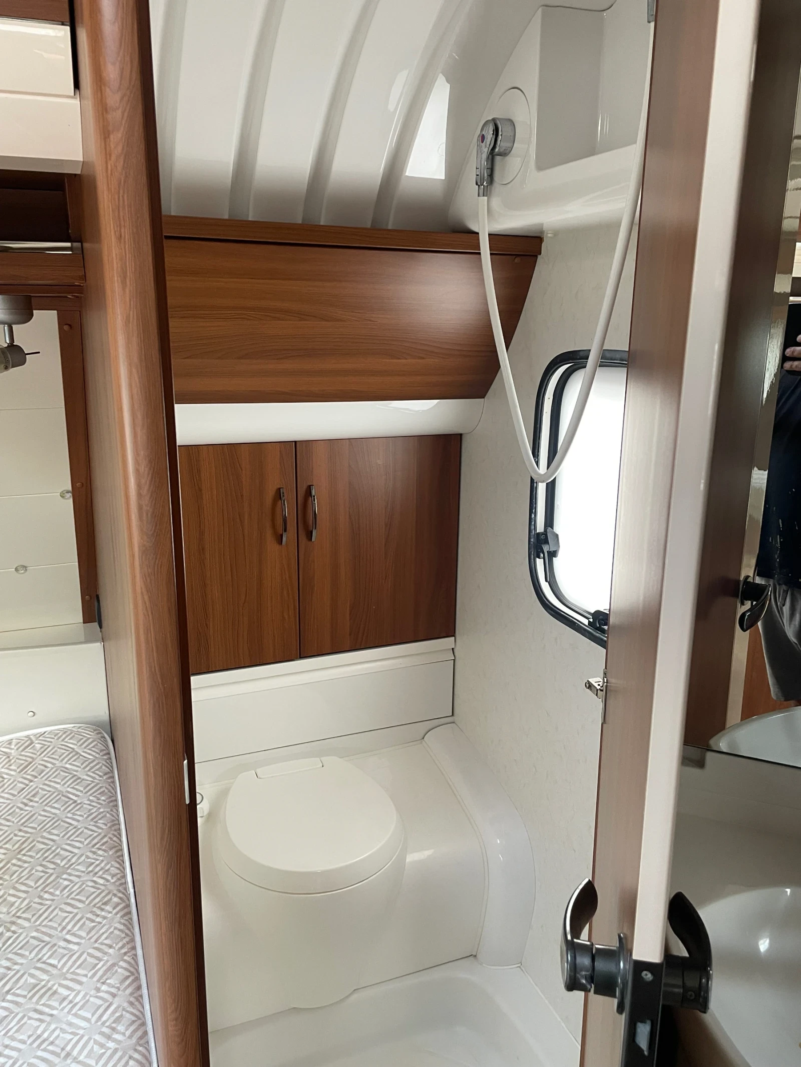 Каравана Hobby 650 premium  - изображение 9