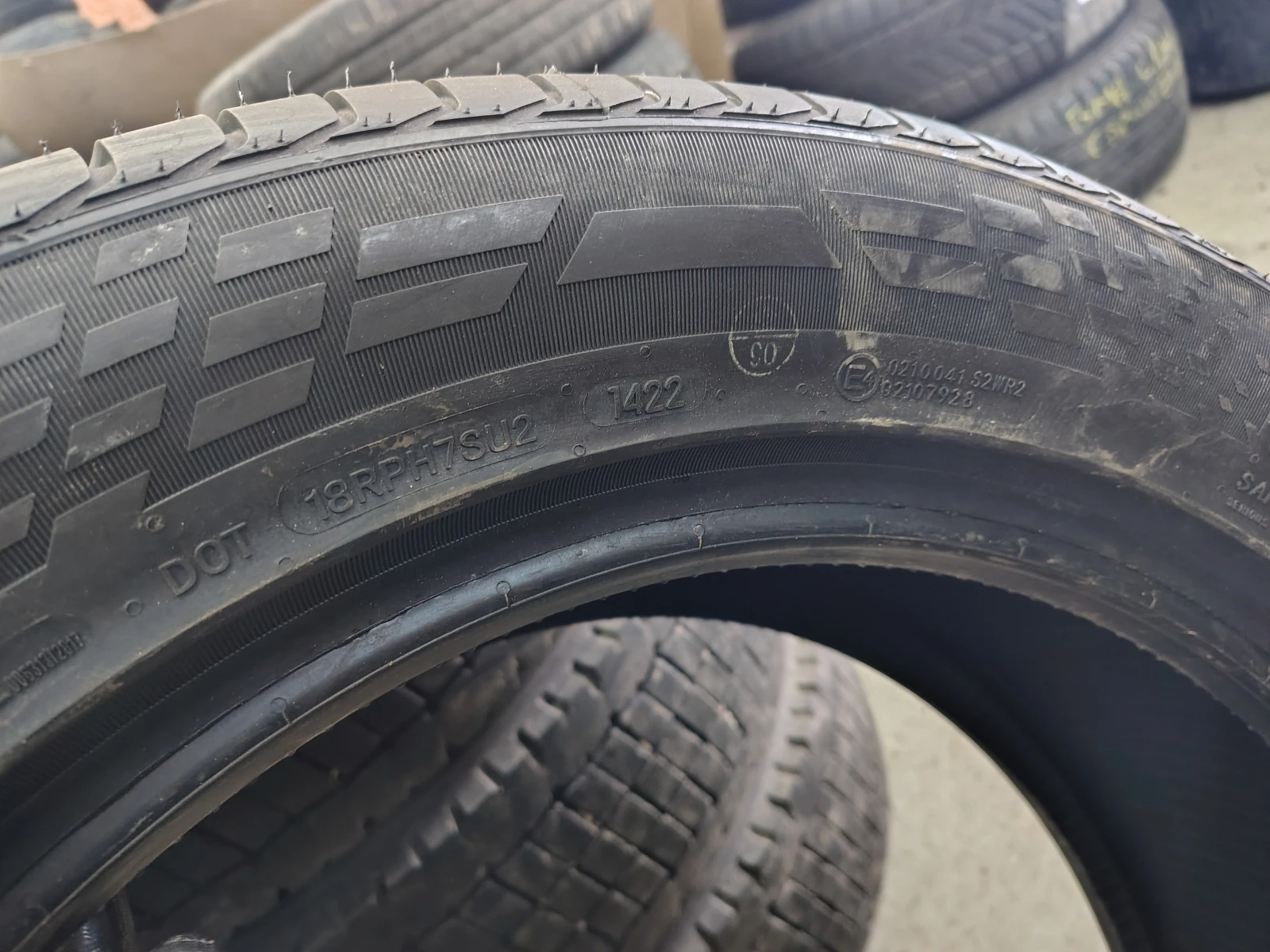 Гуми Летни 255/50R19, снимка 5 - Гуми и джанти - 55840246