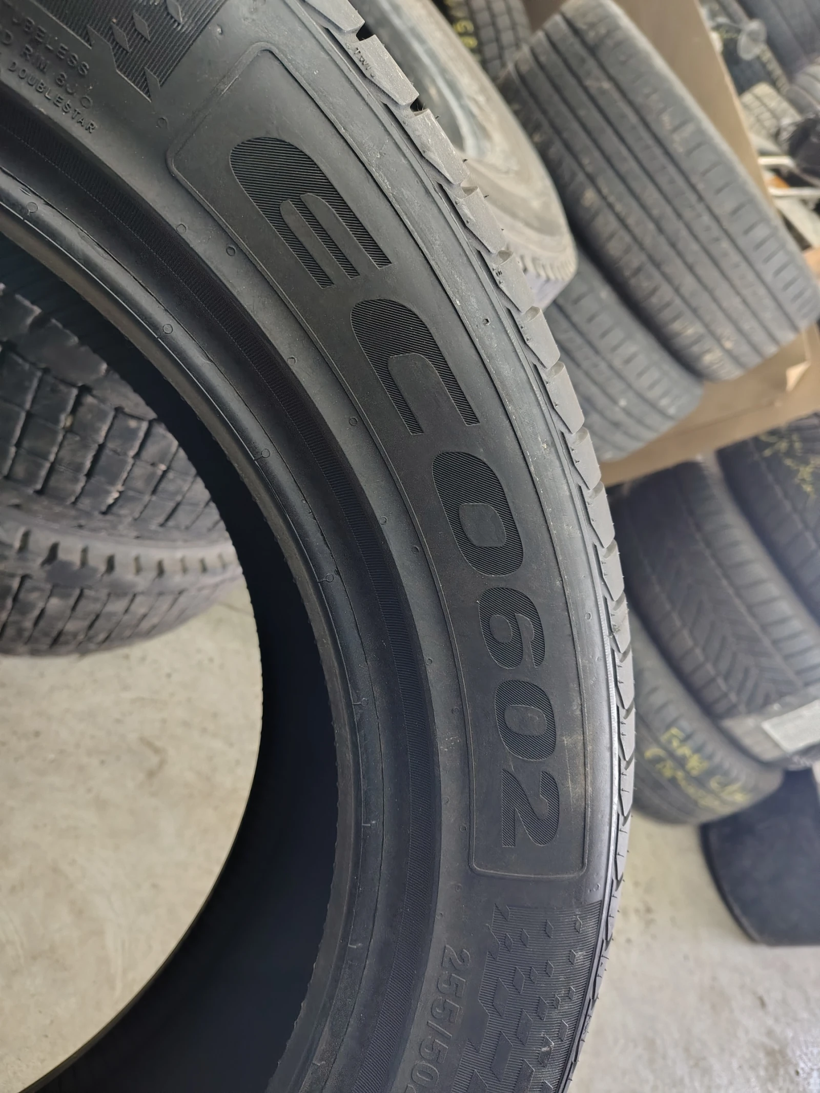 Гуми Летни 255/50R19, снимка 7 - Гуми и джанти - 55840246