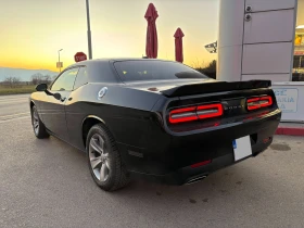 Dodge Challenger 3.6 2019г., снимка 6