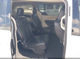 Chrysler Pacifica 3.6l Touring L - 17600 € / 34422.61 лв. - 74808855 8