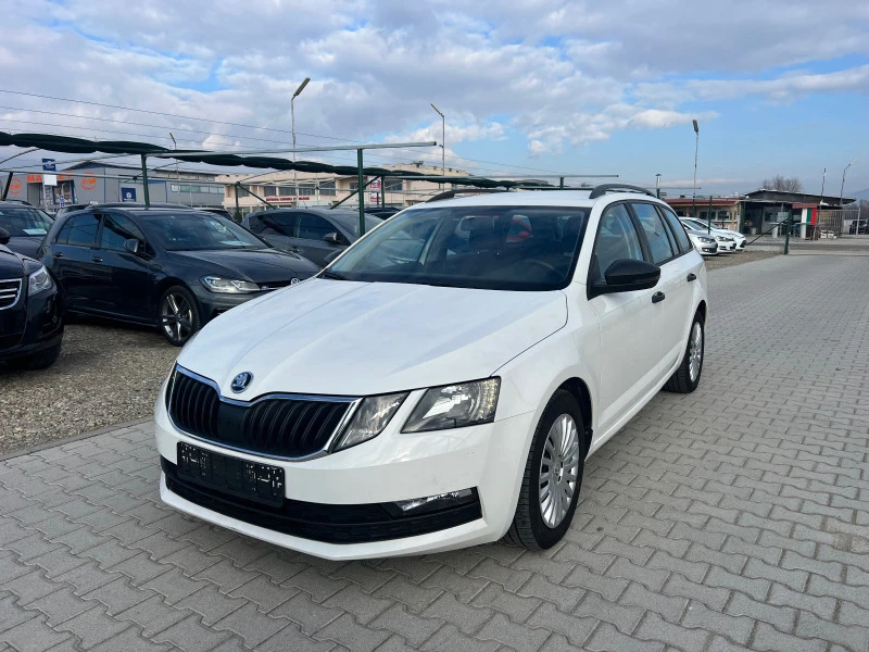 Skoda Octavia 1.6TDi Лизинг, снимка 3 - Автомобили и джипове - 44430609