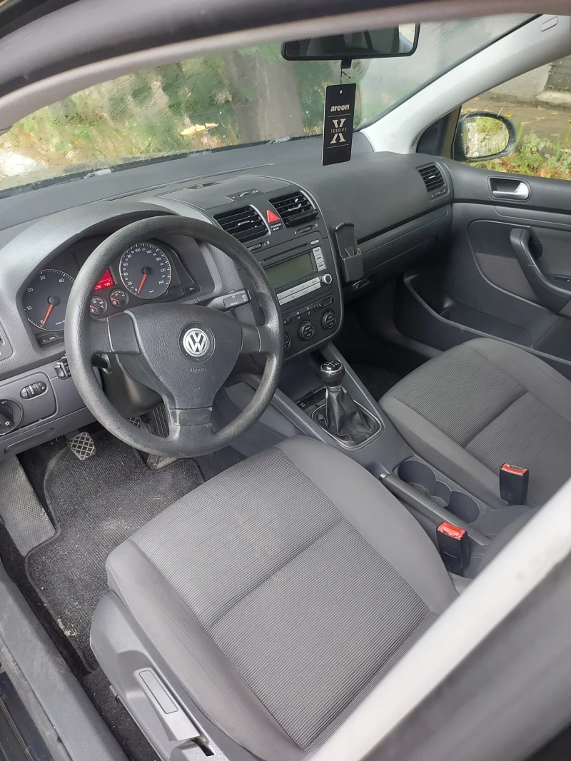 VW Golf, снимка 2 - Автомобили и джипове - 47256681