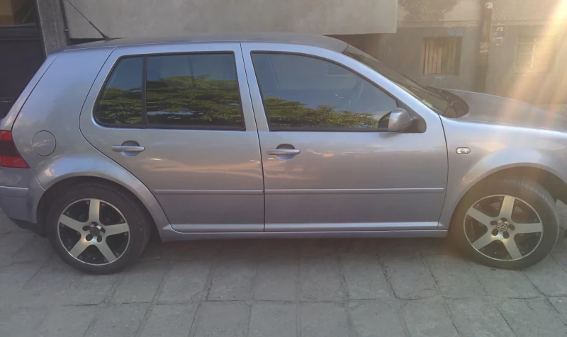 VW Golf 1.6 SR 101 к.с. НА ЧАСТИ, снимка 1 - Автомобили и джипове - 47553020