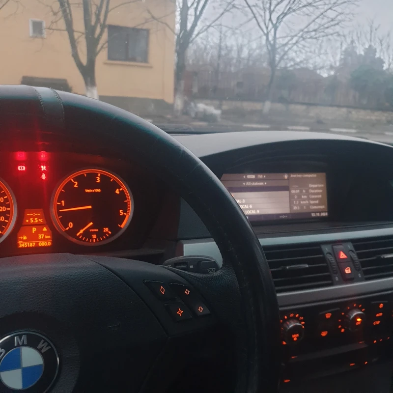 BMW 525 2.5 D 177, снимка 6 - Автомобили и джипове - 48211982