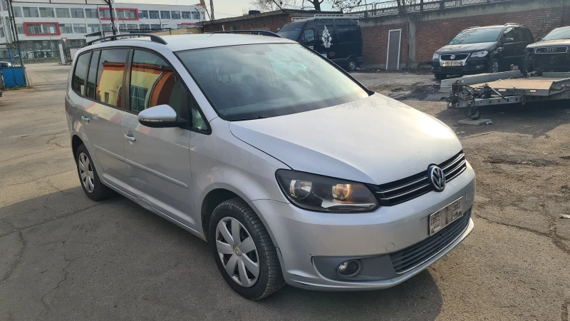 VW Touran Ecofuel , снимка 6 - Автомобили и джипове - 48731514