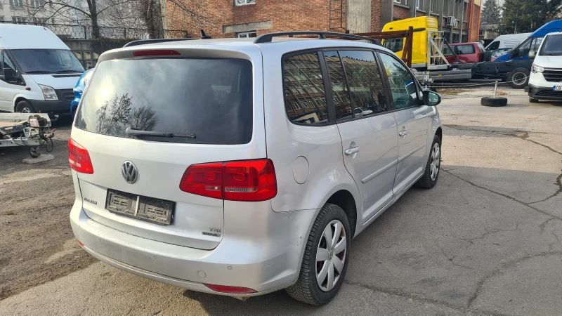 VW Touran Ecofuel , снимка 3 - Автомобили и джипове - 48731514