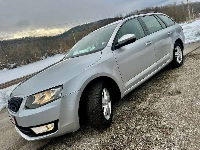 Skoda Octavia 1.6TDI* 4x4* REALNI KM* , снимка 3 - Автомобили и джипове - 48539226