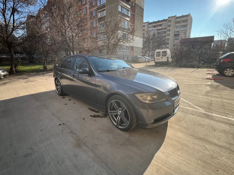 BMW 320, снимка 1 - Автомобили и джипове - 48982347