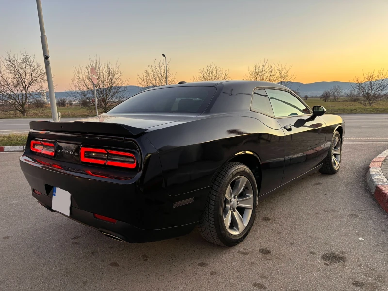 Dodge Challenger 3.6 2019г., снимка 4 - Автомобили и джипове - 49368710