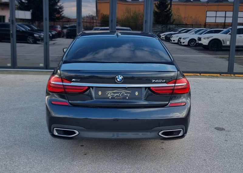 BMW 740 Xdrive* INDIVIDUAL* Bowers and Walkins* Mpack* Kam, снимка 5 - Автомобили и джипове - 52281470