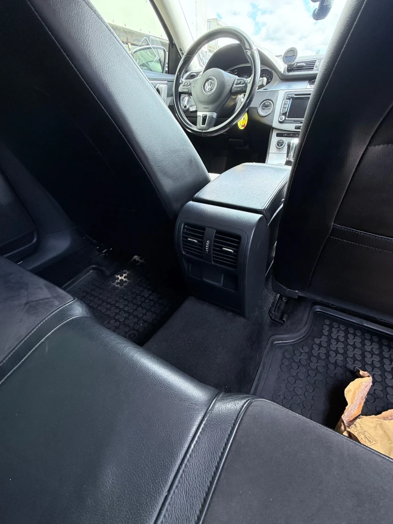 VW Passat B7, снимка 12 - Автомобили и джипове - 50268035