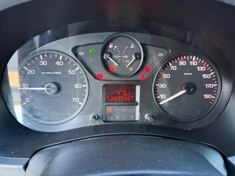 Peugeot Partner 1.6HDI* THERMO KING* EURO6B * ХЛАДИЛЕН * ЛИЗИНГ* , снимка 12 - Автомобили и джипове - 51781027