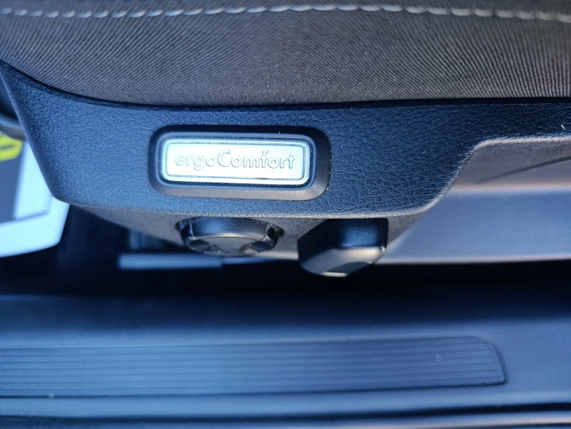VW Passat 2.0TDI 150kc. Comfortline, снимка 12 - Автомобили и джипове - 51823180