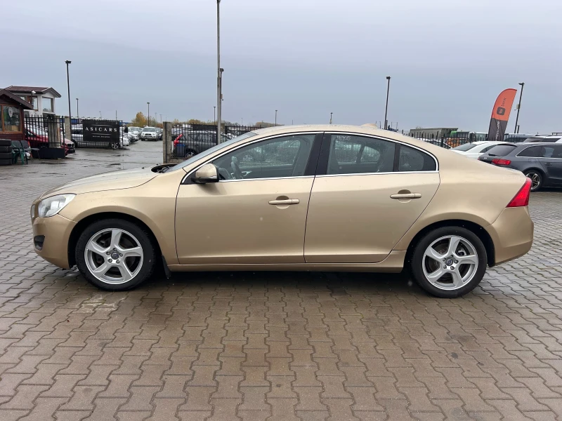 Volvo S60 2.0D AVTOMAT/NAVI EURO 5, снимка 9 - Автомобили и джипове - 52051634