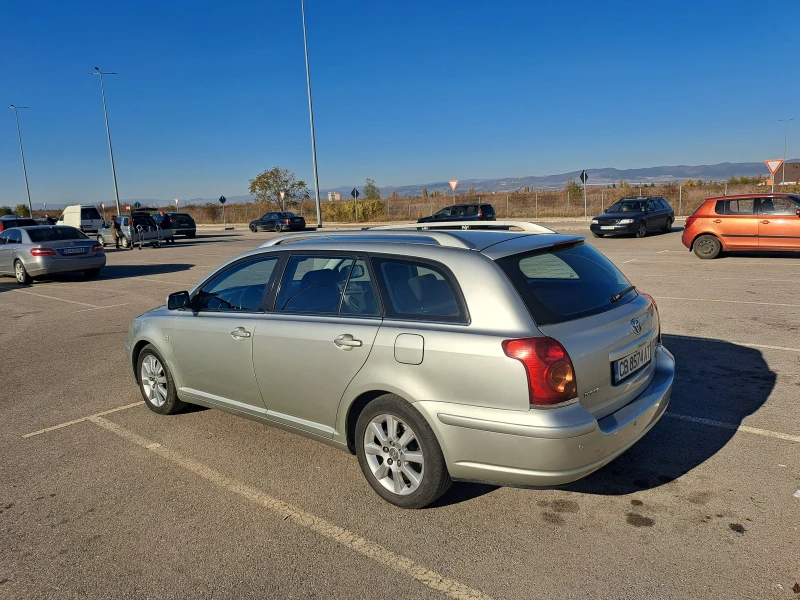 Toyota Avensis, снимка 2 - Автомобили и джипове - 52304917
