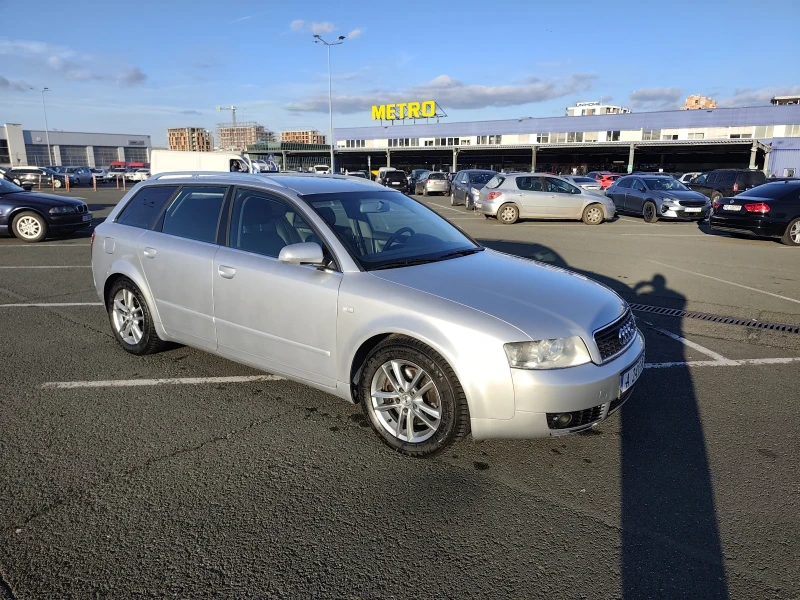 Audi A4 1.8T, снимка 4 - Автомобили и джипове - 52797578