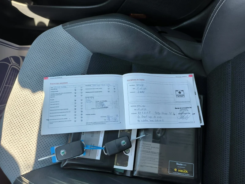 Skoda Octavia 2.0TFSI VRS, снимка 15 - Автомобили и джипове - 52852149