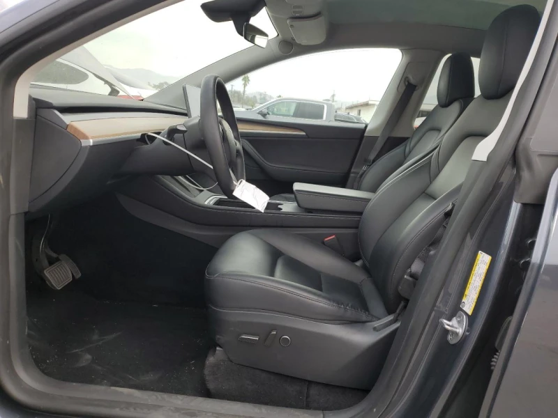 Tesla Model Y DUAL MOTOR LONG RANGE КРАЙНА ЦЕНА!, снимка 8 - Автомобили и джипове - 53247979