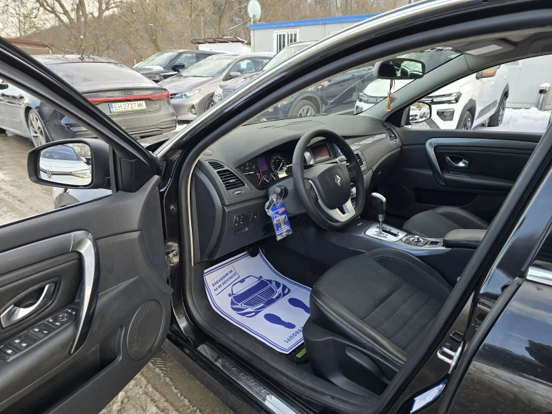 Renault Laguna 2.0d 150к.с Топ състояние , снимка 10 - Автомобили и джипове - 53355700