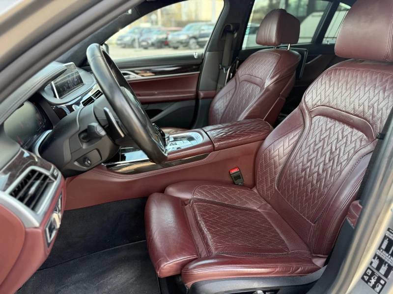 BMW 740 INDIVIDUAL /БЕЗ АНАЛОГ/, снимка 12 - Автомобили и джипове - 53562606