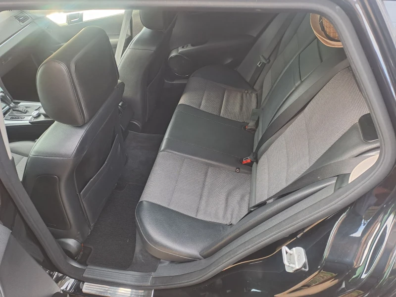 Mercedes-Benz C 320, снимка 10 - Автомобили и джипове - 53565919