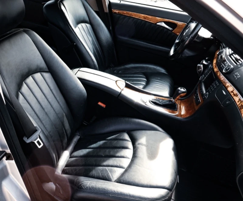 Mercedes-Benz E 280 CDI, снимка 10 - Автомобили и джипове - 53598206