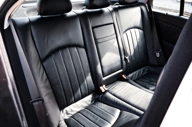 Mercedes-Benz E 280 CDI, снимка 14 - Автомобили и джипове - 53598206