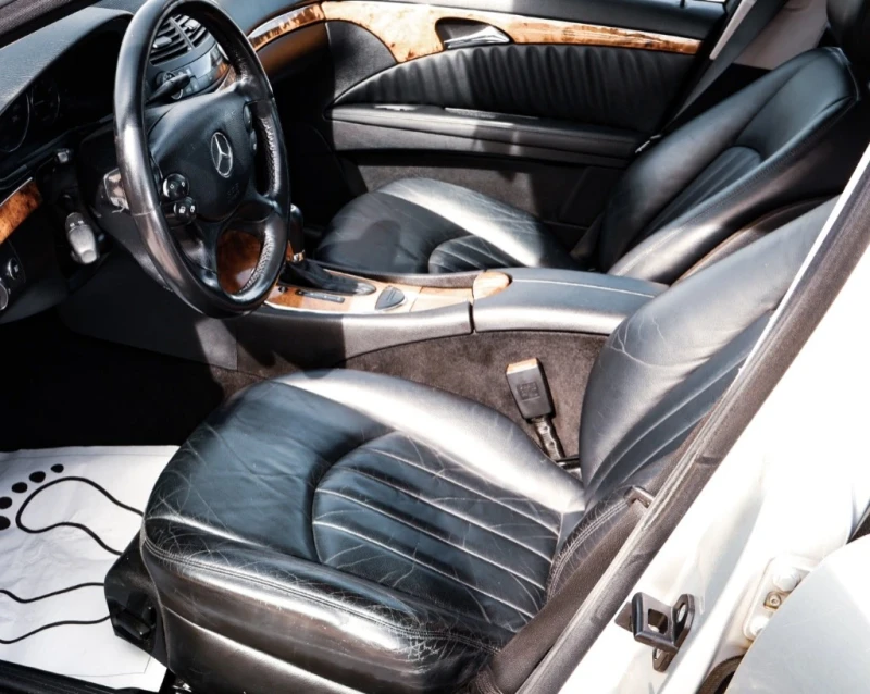 Mercedes-Benz E 280 CDI, снимка 9 - Автомобили и джипове - 53598206