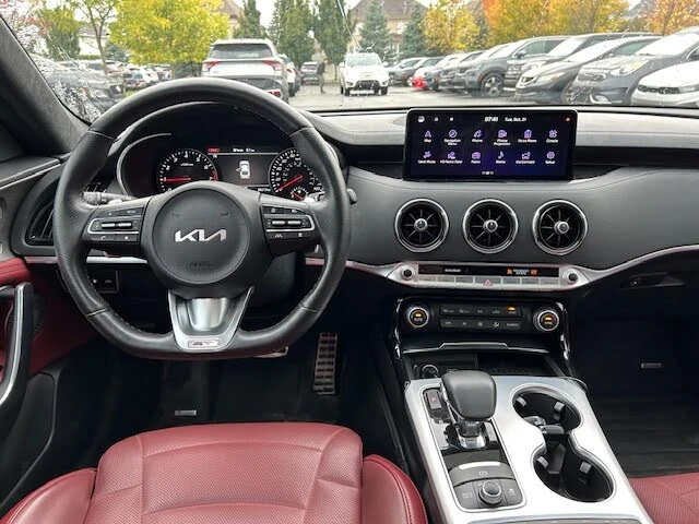 Kia Stinger * АвтоКредит* (ЦЕНА ДО БГ) - изображение 10