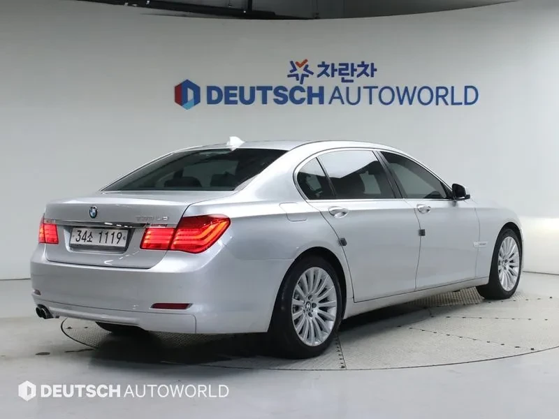 BMW 730 xDrive, снимка 2 - Автомобили и джипове - 55349251