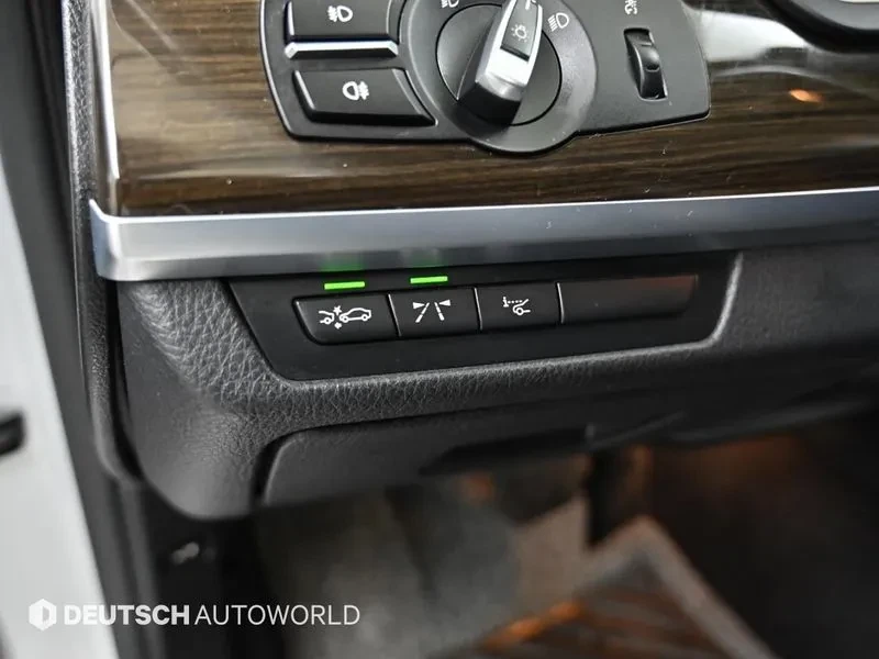 BMW 730 xDrive, снимка 17 - Автомобили и джипове - 55349251
