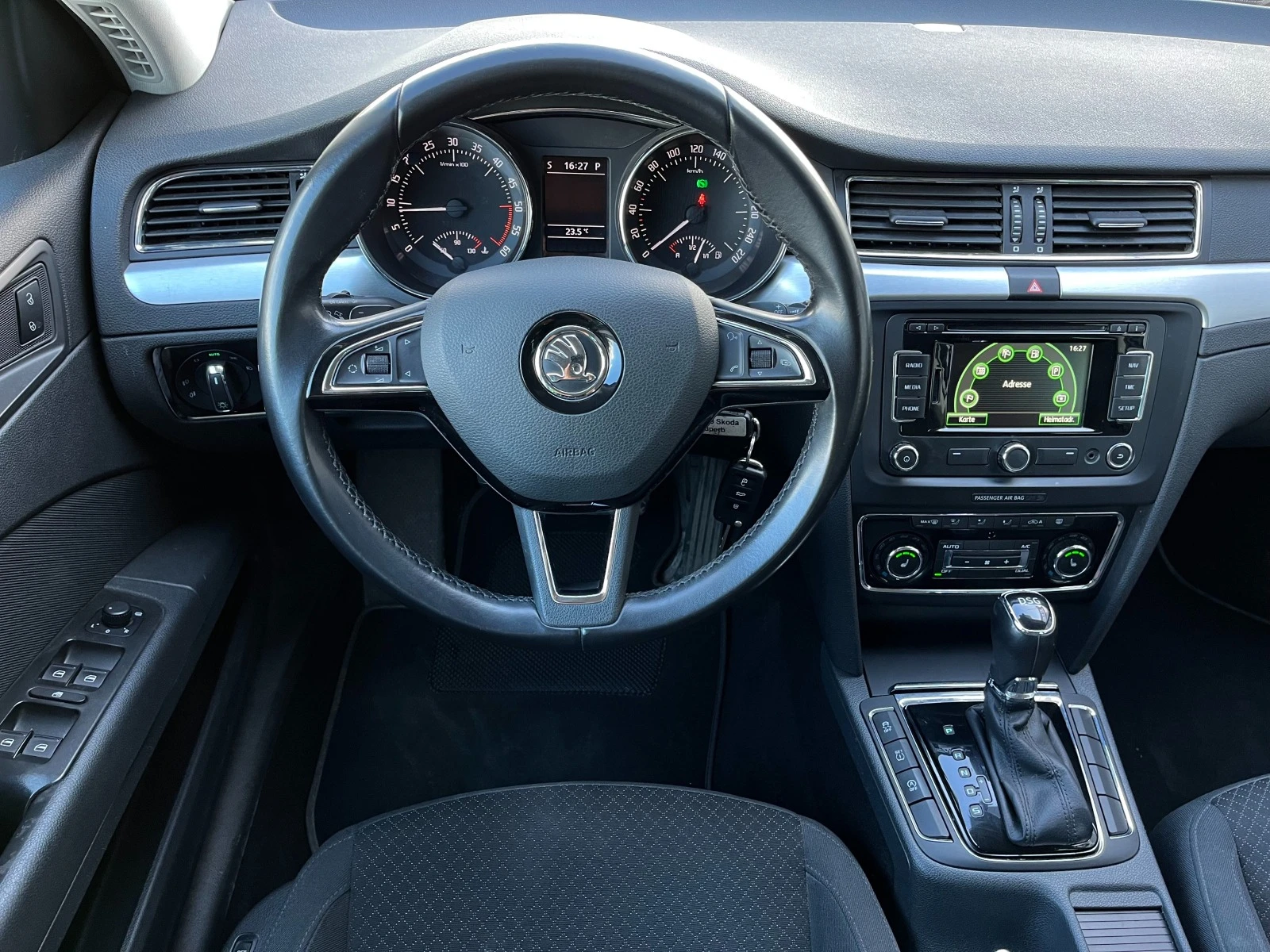 Skoda Superb  2.0TDI-NAVI-XENON - изображение 9