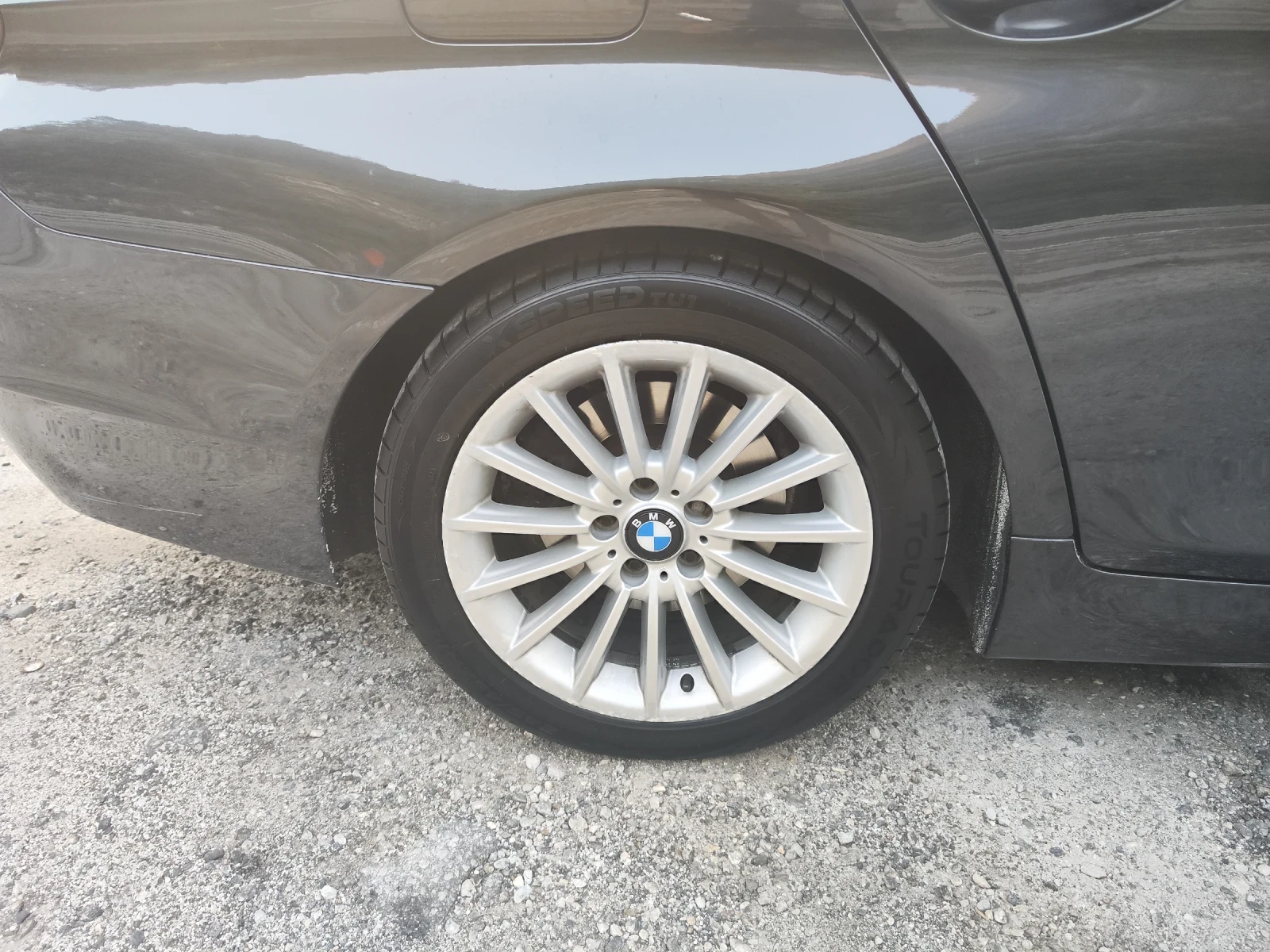 BMW 520  - изображение 6