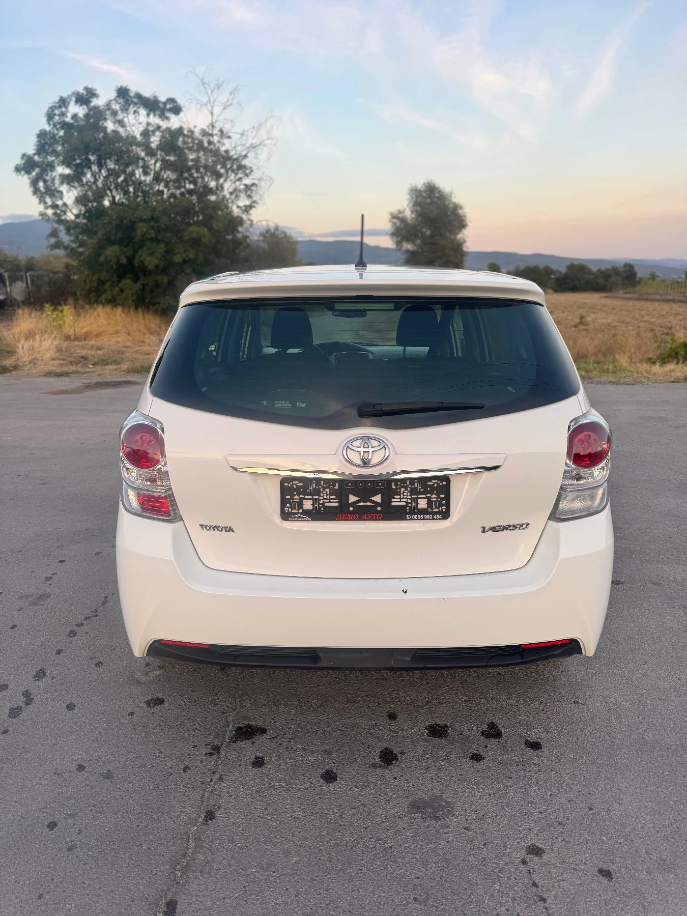 Toyota Verso d4d  6+ 1 - изображение 5