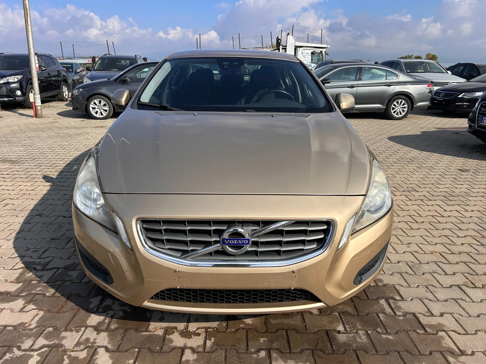 Volvo S60 2.0D AVTOMAT/NAVI EURO 5 - изображение 3