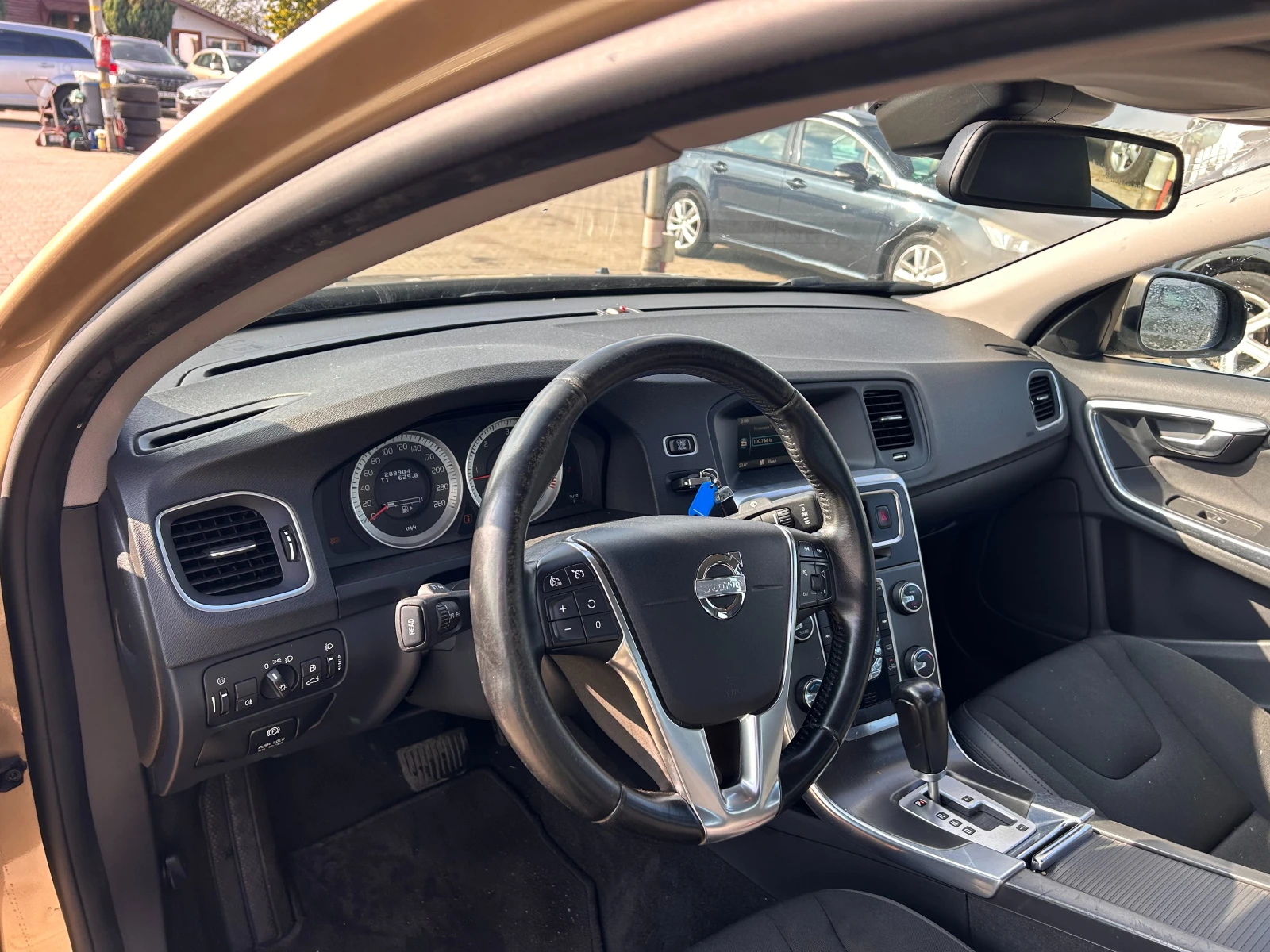 Volvo S60 2.0D AVTOMAT/NAVI EURO 5 | Mobile.bg   11