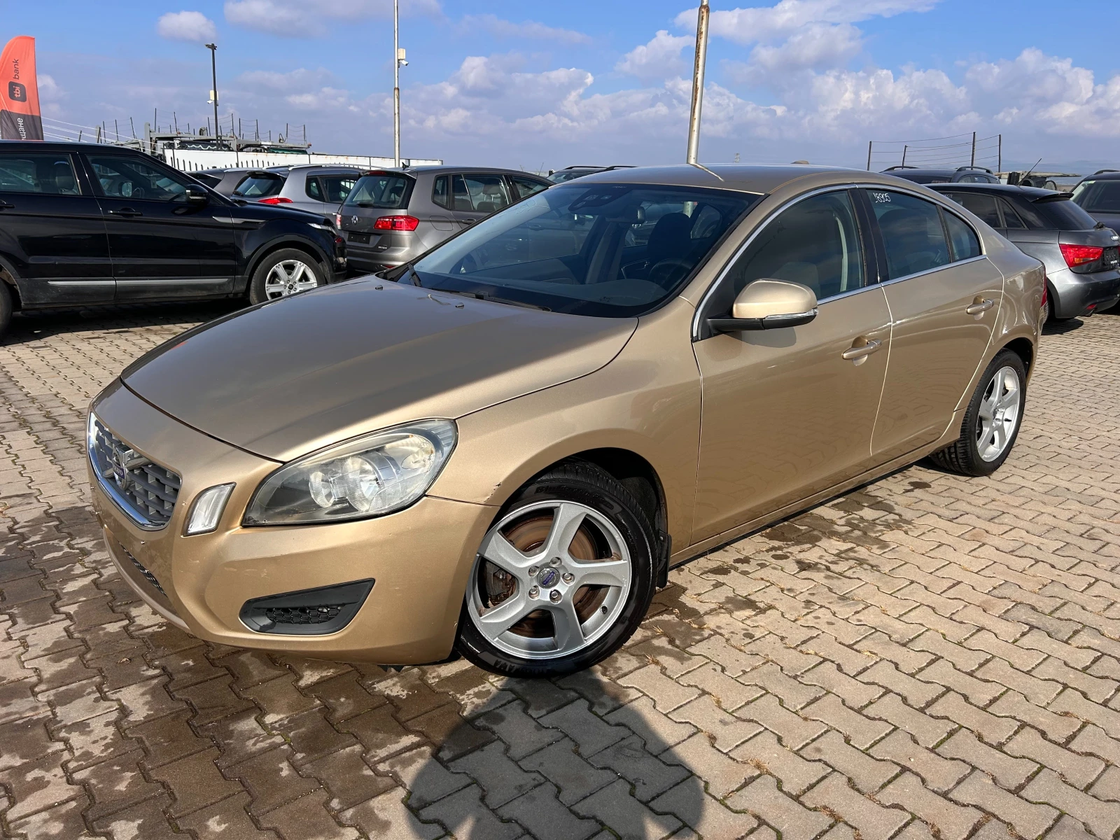 Volvo S60 2.0D AVTOMAT/NAVI EURO 5 | Mobile.bg   1