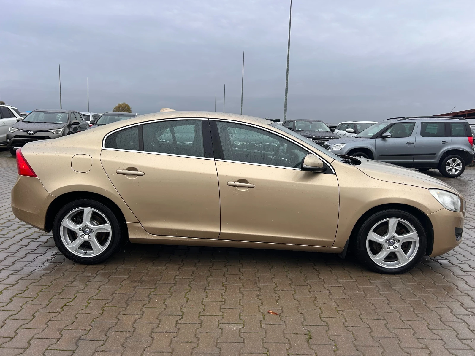 Volvo S60 2.0D AVTOMAT/NAVI EURO 5 - изображение 5
