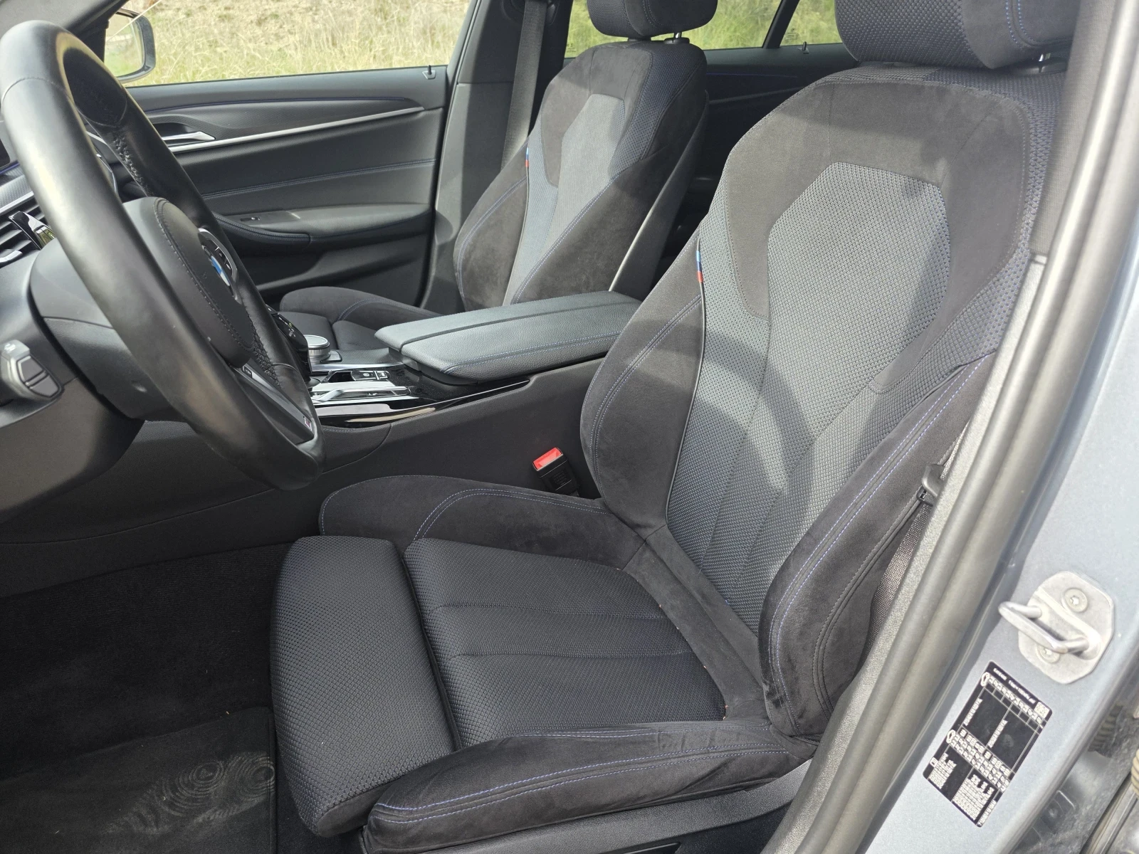 BMW 520 2.0D M.SPORT HYBRIDA  - изображение 10