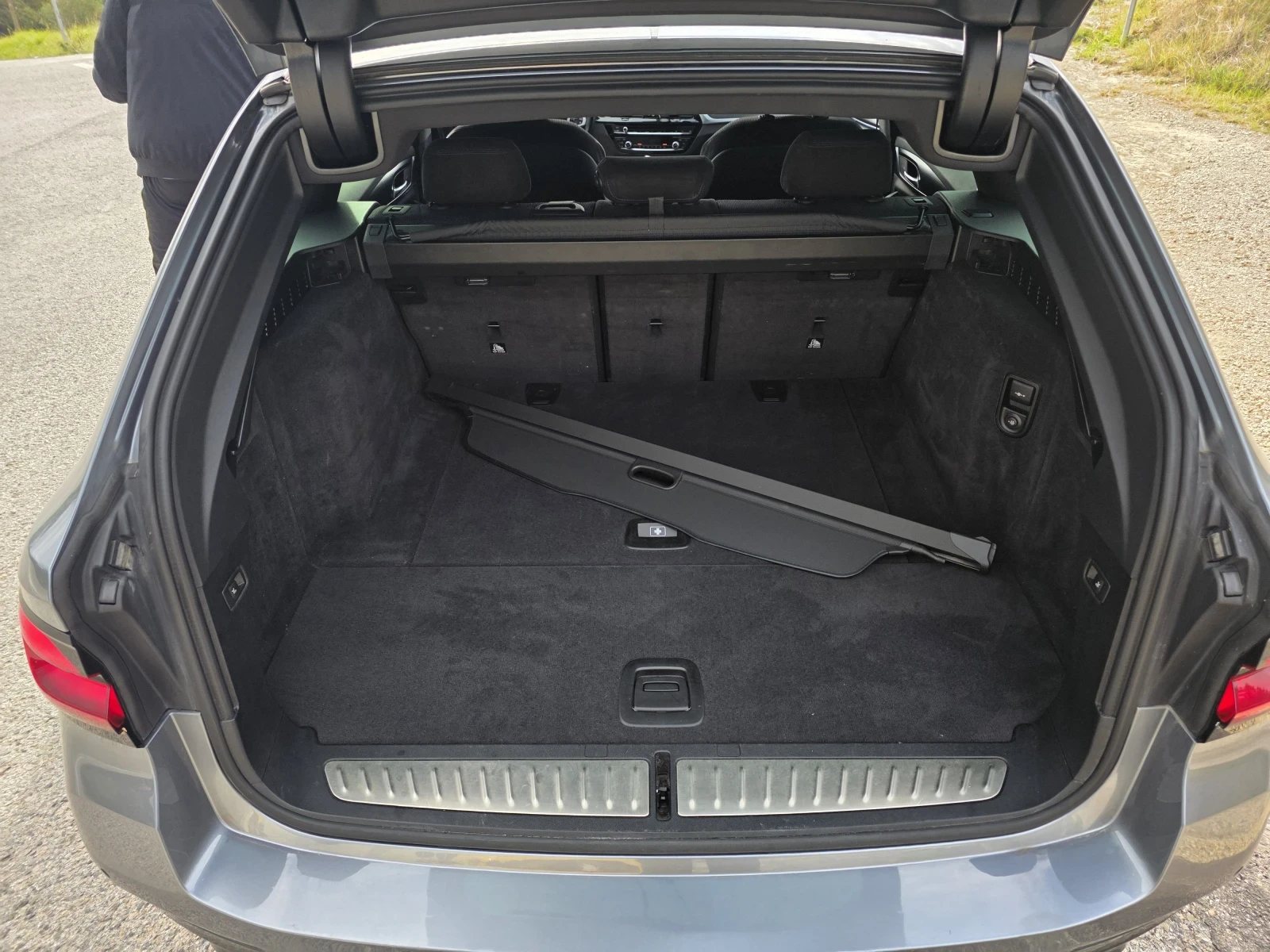 BMW 520 2.0D M.SPORT HYBRIDA  | Mobile.bg   12