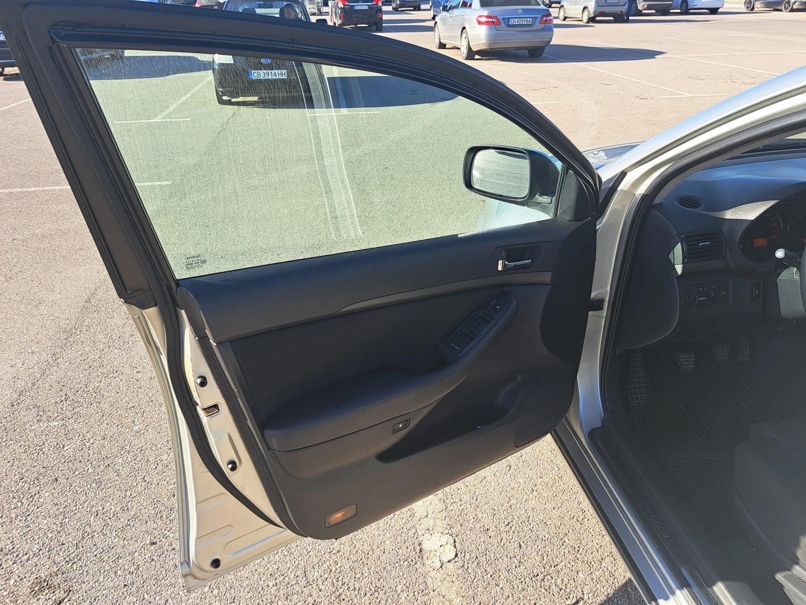 Toyota Avensis | Mobile.bg � ����������� 14