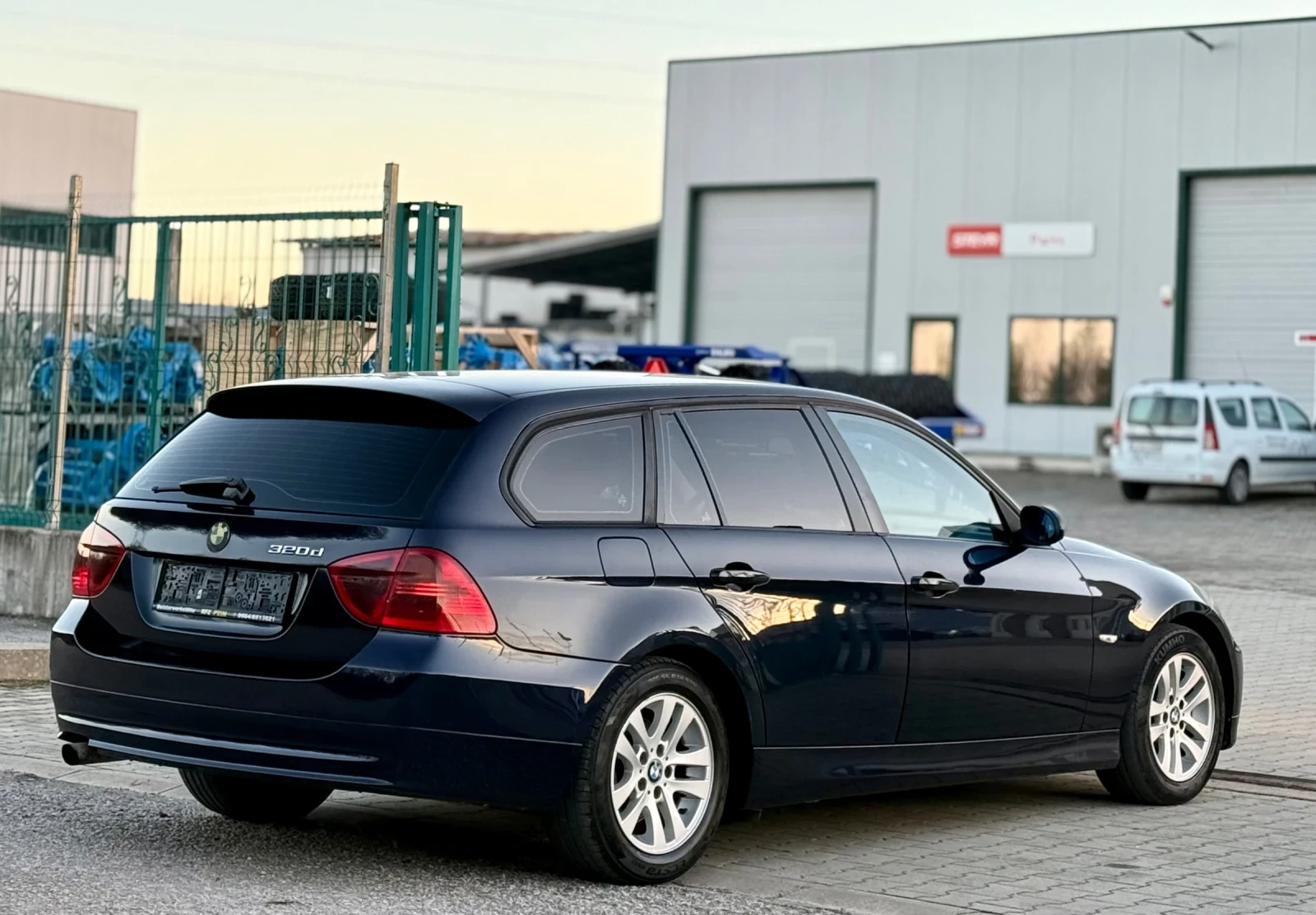 BMW 320 2.0D~163hp~ | Mobile.bg   5