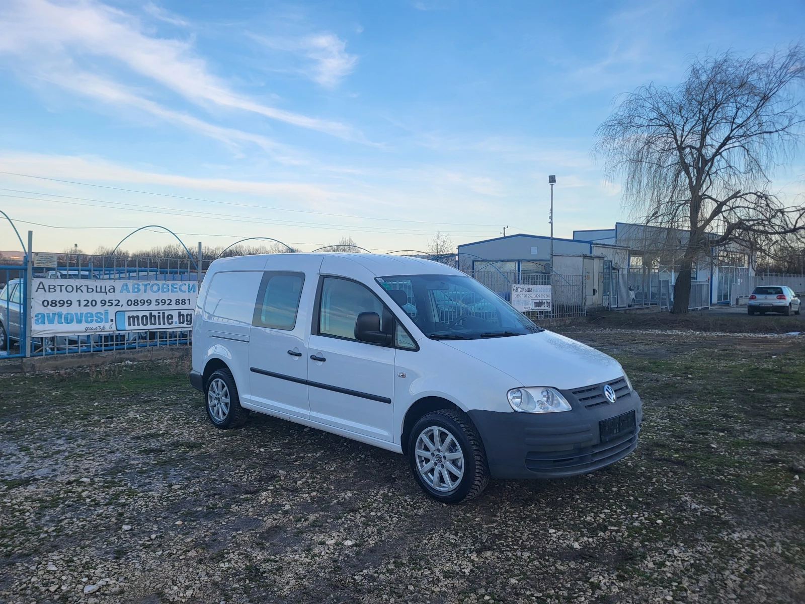 VW Caddy 1.9TDi MaxiVan - изображение 7