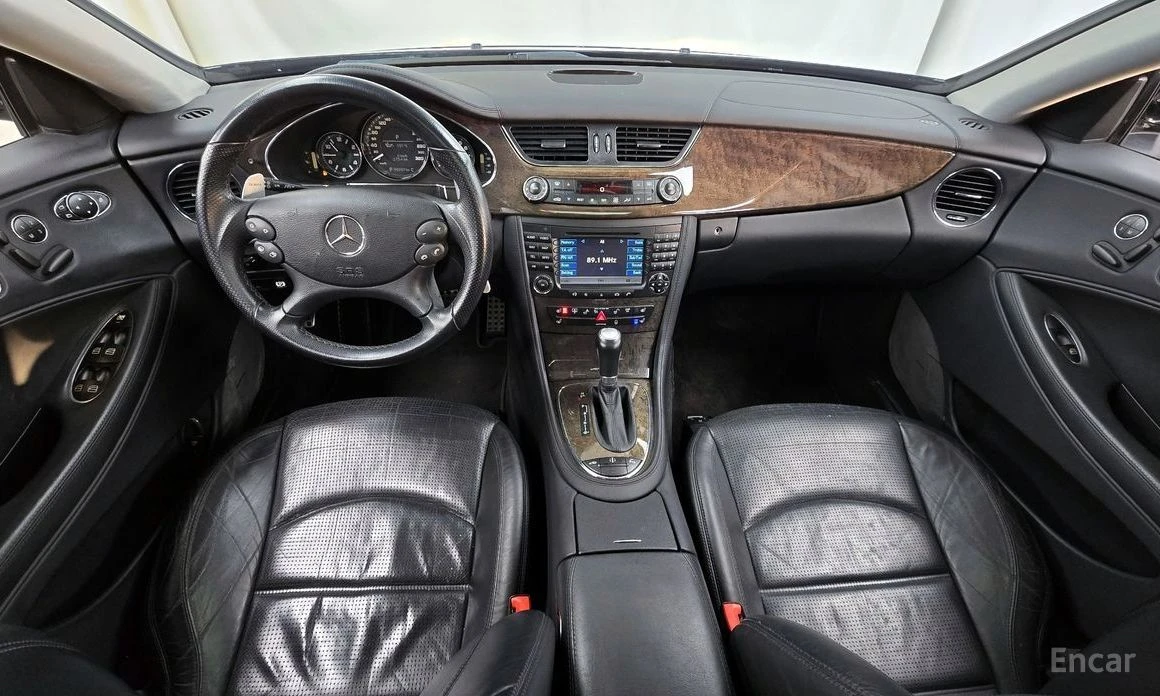 Mercedes-Benz CLS 63 AMG  - изображение 7