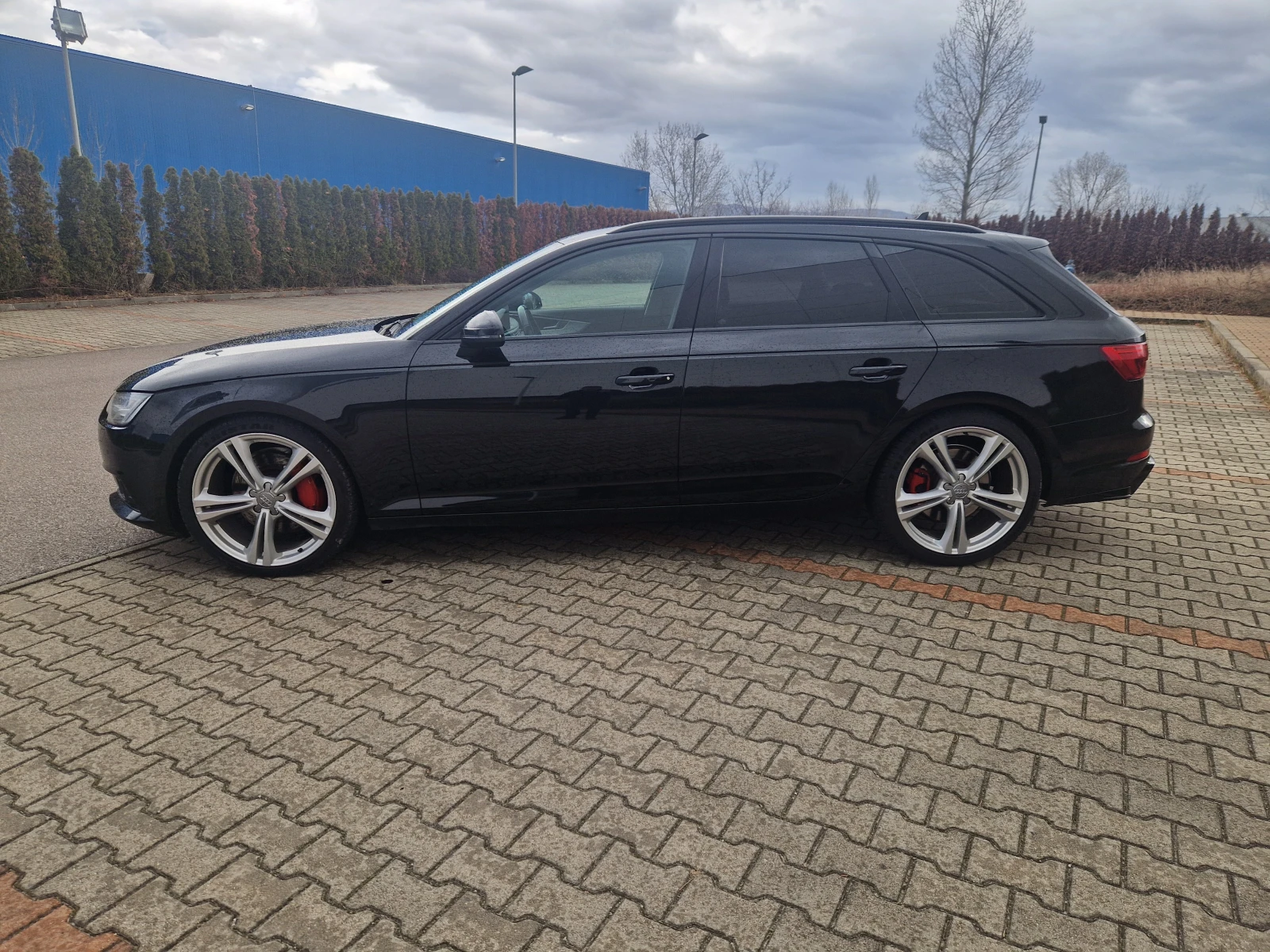Audi A4 3.0TDI/ ABT /FULL LED/DISTRONIC/4x4, снимка 4 - Автомобили и джипове - 54323890