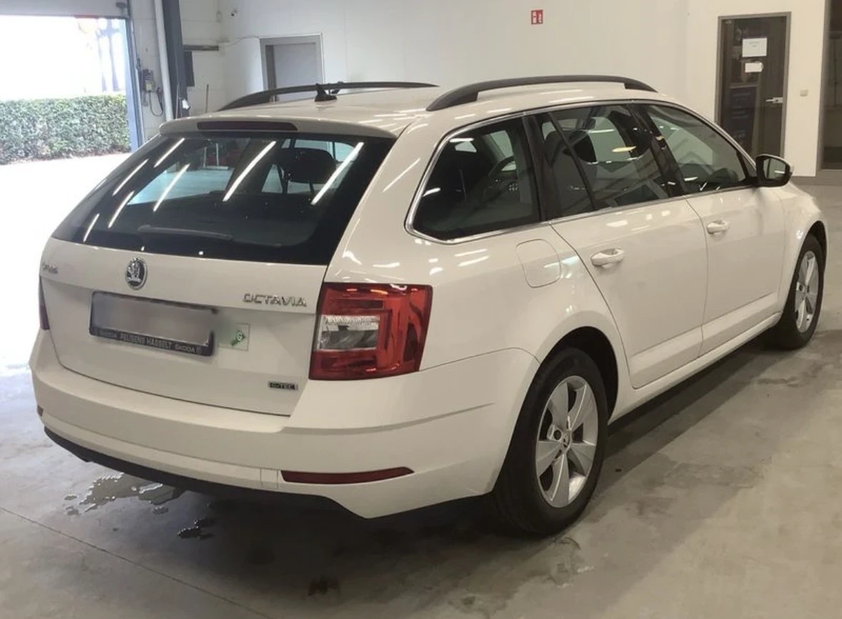 Skoda Octavia 1.5G-TEC Avtomatik , снимка 5 - Автомобили и джипове - 54659128