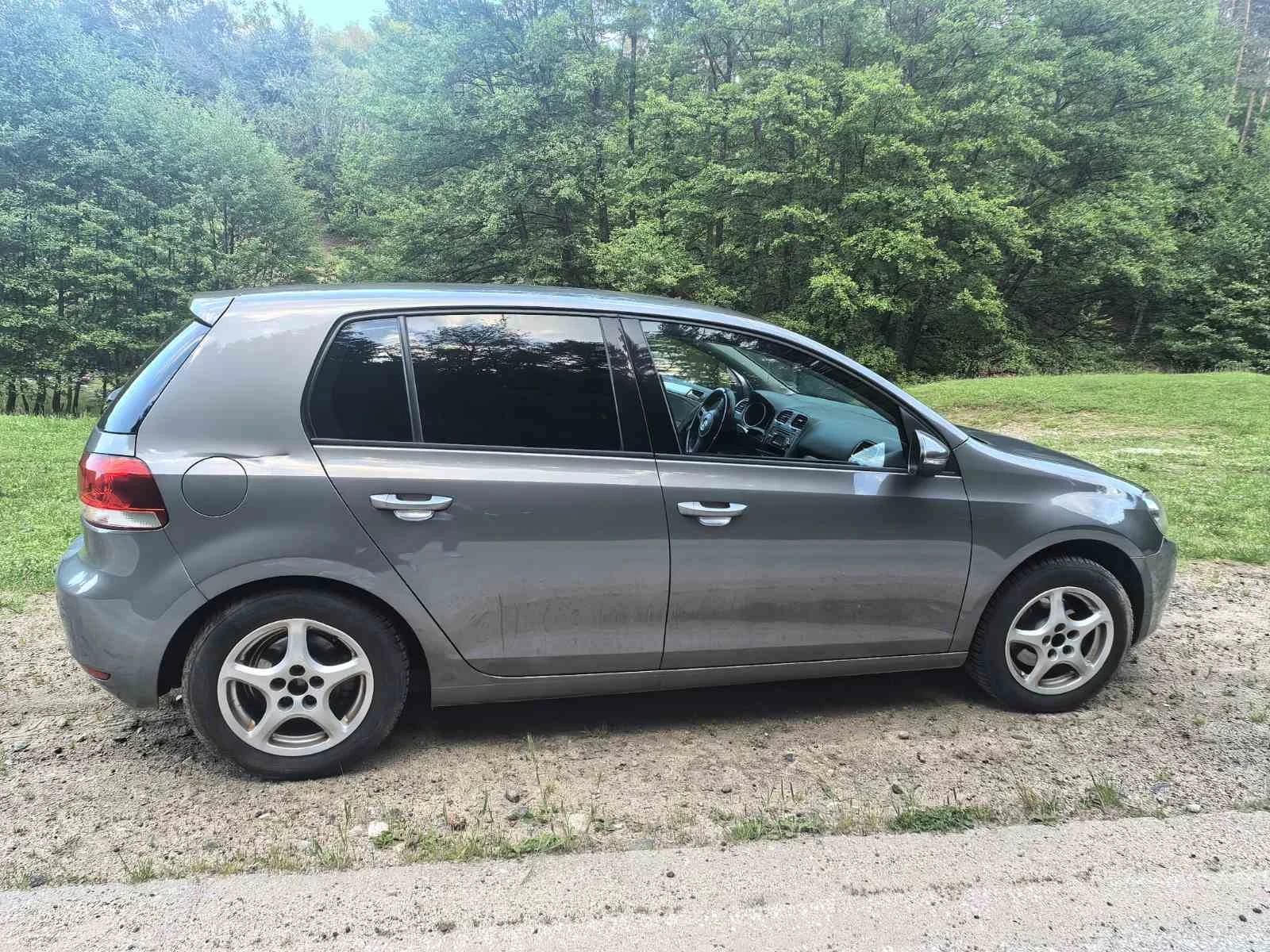 VW Golf, снимка 2 - Автомобили и джипове - 54698990